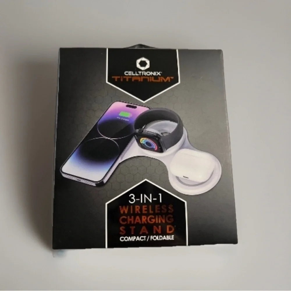 3-IN -1 WIRELESS CHARGING STAND Compact/Foldable Magnetic Snap NWT
